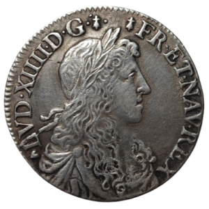 Louis XIV, demi-écu au buste juvénile, variété aux 2 hermines à l’avers 1662 Nantes