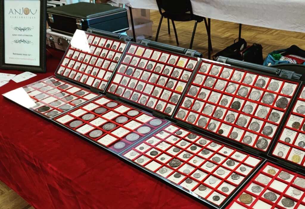salon bourse numismatique monnaies collection achat vente Angers Nantes Paris Bordeaux Tours Rennes Laval